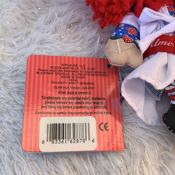 Raggedy Ann doll 85th anniversary - Picture 4 of 11